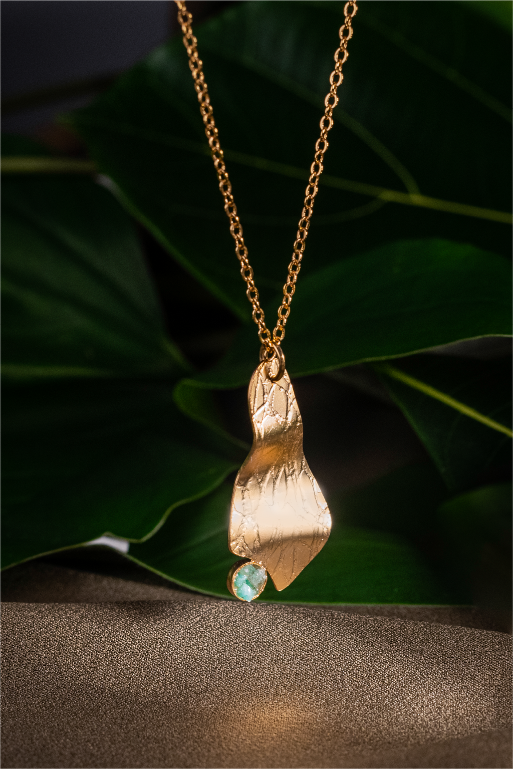 Collar Lirio