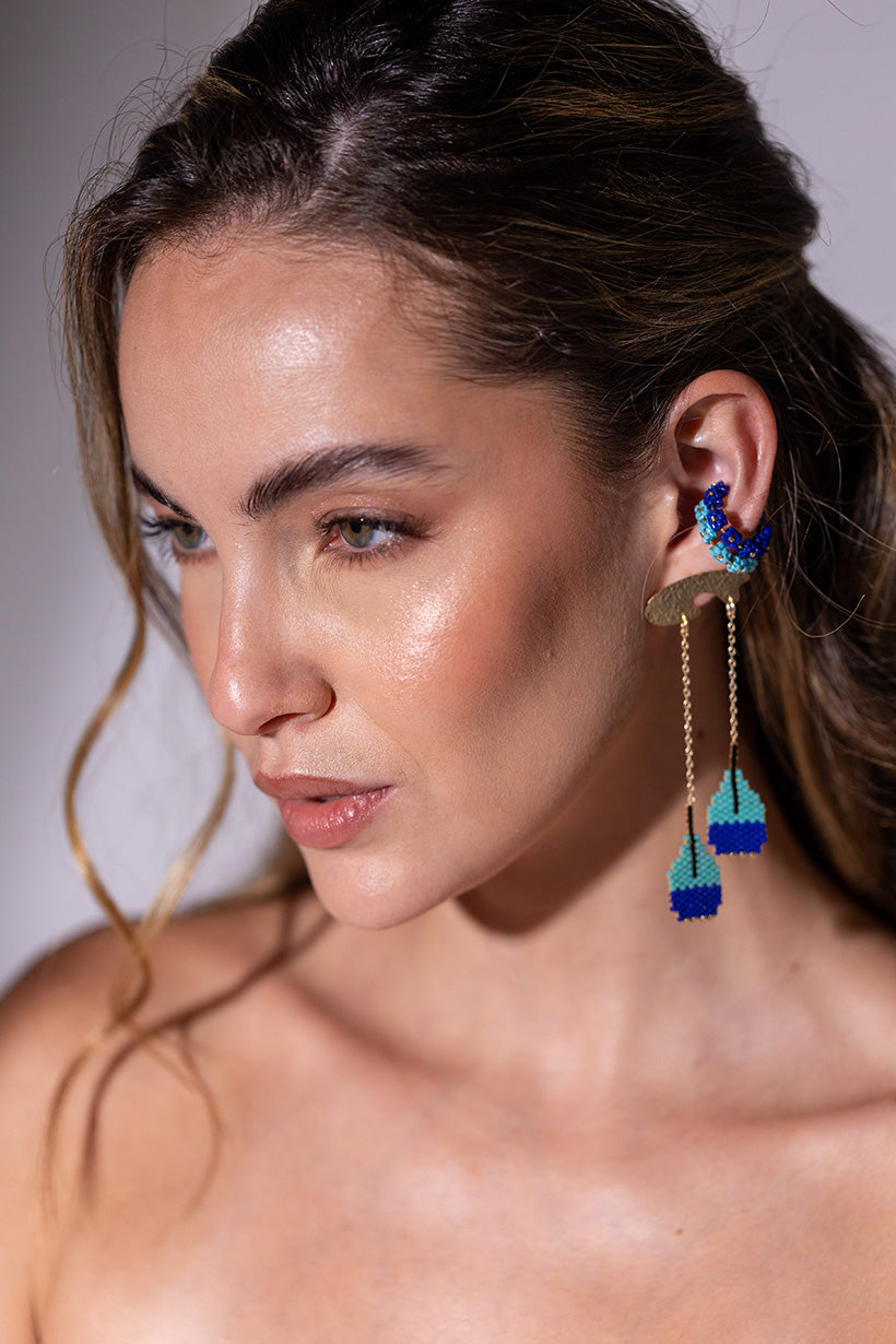 Aretes Cola Barranquero — La elegancia de lo silvestre