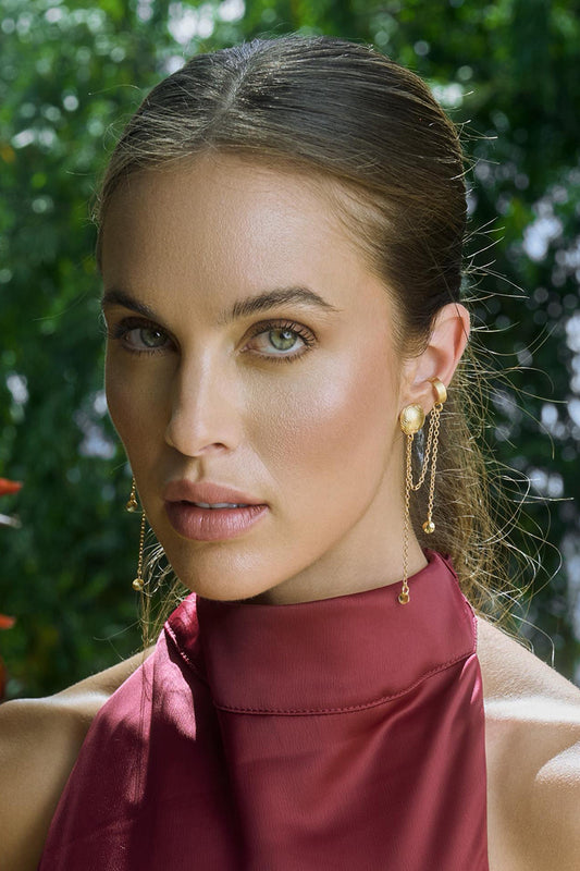 Aretes Cloe con Ear Cuff — El look completo en una sola compra
